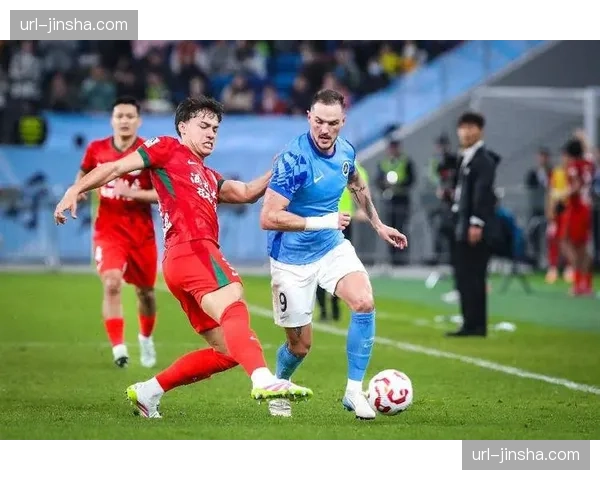 深圳新鹏城0-2不敌上海申花,遭遇联赛三连败 深圳新鹏城0-2不敌上海申花,遭遇联赛三连败